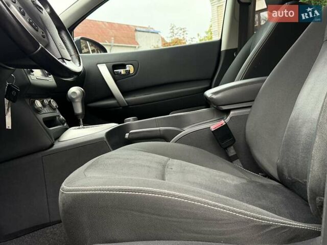 Черный Ниссан Кашкай, объемом двигателя 2 л и пробегом 171 тыс. км за 13300 $, фото 28 на Automoto.ua
