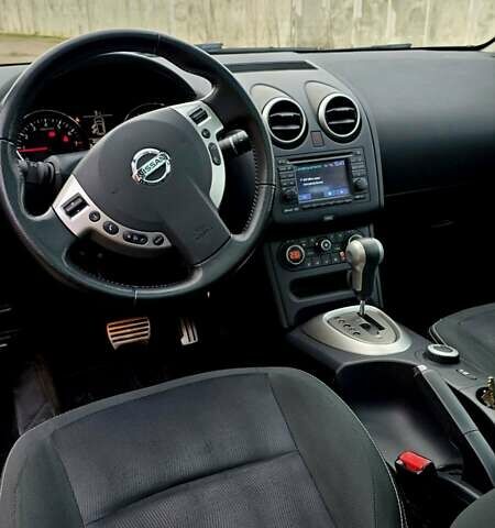 Черный Ниссан Кашкай, объемом двигателя 2 л и пробегом 202 тыс. км за 12500 $, фото 3 на Automoto.ua