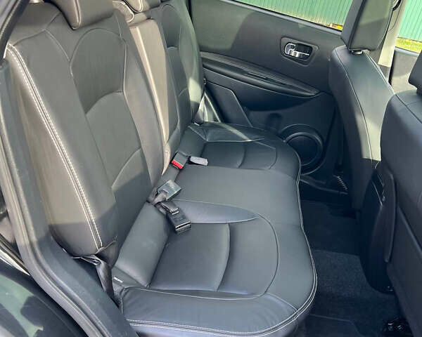 Чорний Ніссан Кашкай, об'ємом двигуна 2 л та пробігом 240 тис. км за 12900 $, фото 68 на Automoto.ua