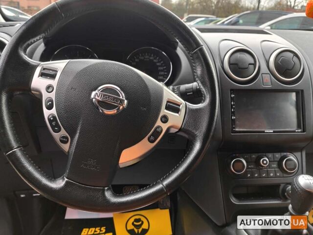 Черный Ниссан Кашкай, объемом двигателя 1.5 л и пробегом 145 тыс. км за 11499 $, фото 9 на Automoto.ua