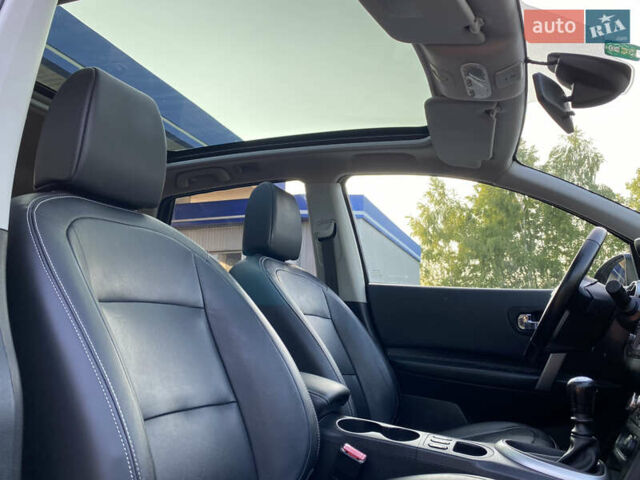 Черный Ниссан Кашкай, объемом двигателя 1.6 л и пробегом 231 тыс. км за 11700 $, фото 33 на Automoto.ua