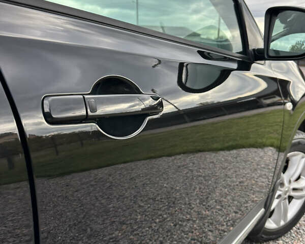 Черный Ниссан Кашкай, объемом двигателя 1.6 л и пробегом 189 тыс. км за 11550 $, фото 28 на Automoto.ua