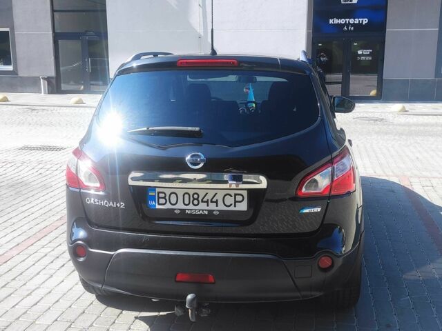Черный Ниссан Кашкай, объемом двигателя 1.6 л и пробегом 247 тыс. км за 11350 $, фото 8 на Automoto.ua