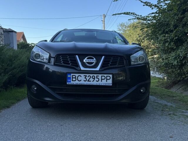 Черный Ниссан Кашкай, объемом двигателя 1.6 л и пробегом 295 тыс. км за 12200 $, фото 7 на Automoto.ua