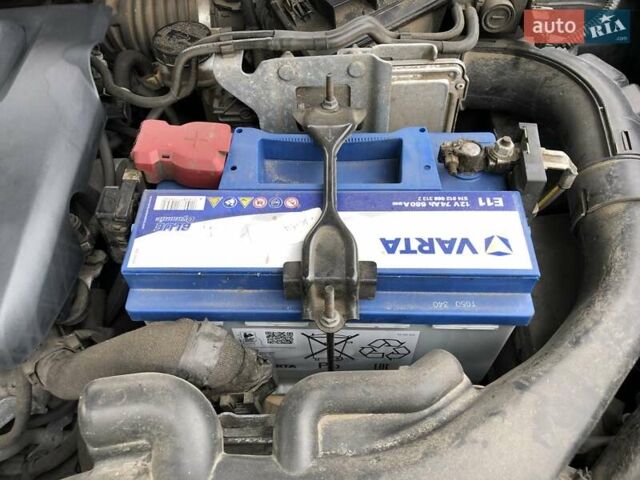 Черный Ниссан Кашкай, объемом двигателя 2 л и пробегом 184 тыс. км за 13600 $, фото 87 на Automoto.ua