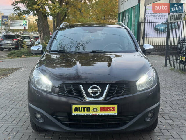 Черный Ниссан Кашкай, объемом двигателя 2 л и пробегом 229 тыс. км за 12999 $, фото 7 на Automoto.ua