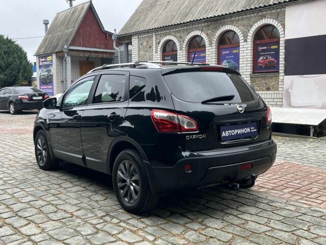 Черный Ниссан Кашкай, объемом двигателя 1.6 л и пробегом 219 тыс. км за 11350 $, фото 5 на Automoto.ua