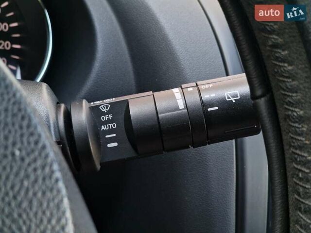 Чорний Ніссан Кашкай, об'ємом двигуна 1.6 л та пробігом 158 тис. км за 9990 $, фото 57 на Automoto.ua