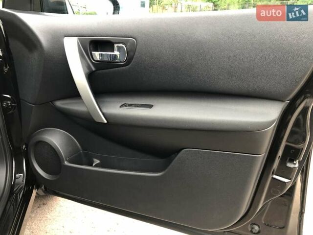 Черный Ниссан Кашкай, объемом двигателя 2 л и пробегом 184 тыс. км за 13600 $, фото 44 на Automoto.ua