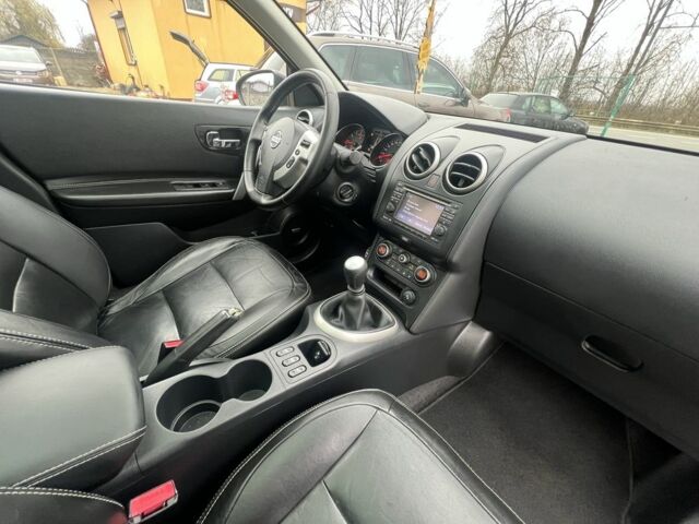 Черный Ниссан Кашкай, объемом двигателя 2 л и пробегом 204 тыс. км за 10999 $, фото 10 на Automoto.ua