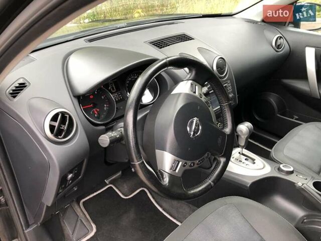 Черный Ниссан Кашкай, объемом двигателя 2 л и пробегом 184 тыс. км за 13600 $, фото 60 на Automoto.ua