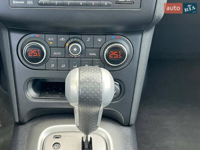 Чорний Ніссан Кашкай, об'ємом двигуна 2 л та пробігом 240 тис. км за 12900 $, фото 53 на Automoto.ua