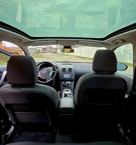 Черный Ниссан Кашкай, объемом двигателя 2 л и пробегом 202 тыс. км за 12500 $, фото 2 на Automoto.ua