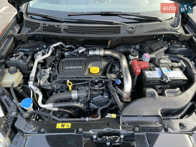 Черный Ниссан Кашкай, объемом двигателя 1.6 л и пробегом 231 тыс. км за 11700 $, фото 42 на Automoto.ua