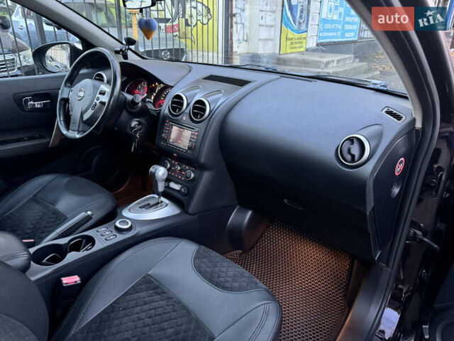 Черный Ниссан Кашкай, объемом двигателя 2 л и пробегом 229 тыс. км за 12999 $, фото 23 на Automoto.ua