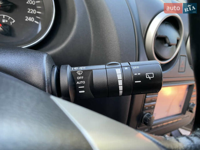 Черный Ниссан Кашкай, объемом двигателя 1.6 л и пробегом 231 тыс. км за 11700 $, фото 27 на Automoto.ua