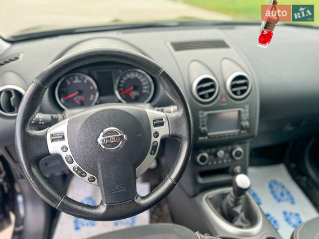 Черный Ниссан Кашкай, объемом двигателя 1.5 л и пробегом 213 тыс. км за 10900 $, фото 15 на Automoto.ua