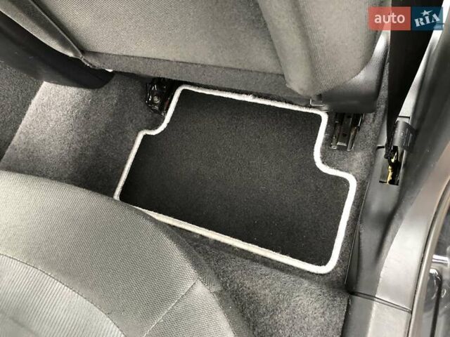 Черный Ниссан Кашкай, объемом двигателя 2 л и пробегом 184 тыс. км за 13600 $, фото 48 на Automoto.ua