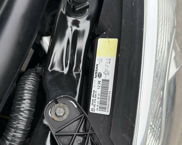 Чорний Ніссан Кашкай, об'ємом двигуна 1.6 л та пробігом 178 тис. км за 12200 $, фото 75 на Automoto.ua