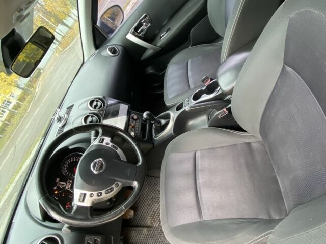 Чорний Ніссан Кашкай, об'ємом двигуна 1.6 л та пробігом 238 тис. км за 9750 $, фото 15 на Automoto.ua