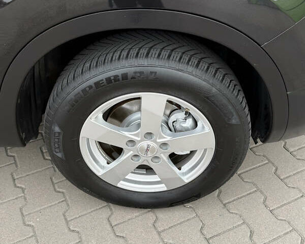 Чорний Ніссан Кашкай, об'ємом двигуна 1.6 л та пробігом 178 тис. км за 12200 $, фото 35 на Automoto.ua