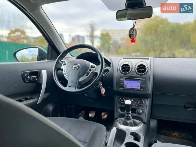 Черный Ниссан Кашкай, объемом двигателя 1.5 л и пробегом 213 тыс. км за 10900 $, фото 12 на Automoto.ua