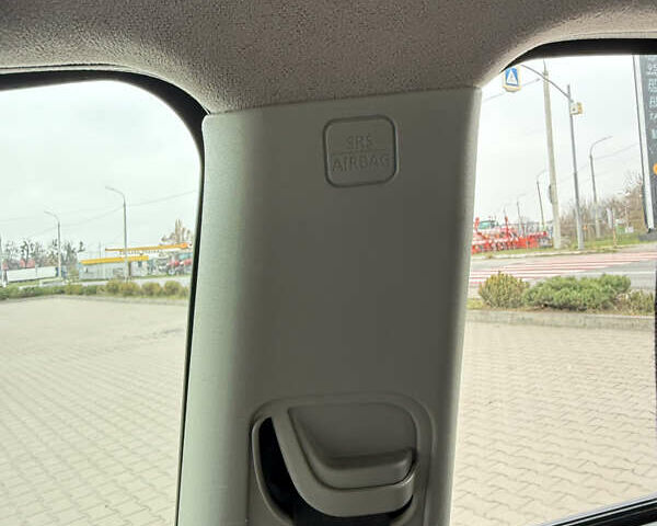 Чорний Ніссан Кашкай, об'ємом двигуна 1.6 л та пробігом 178 тис. км за 12200 $, фото 95 на Automoto.ua