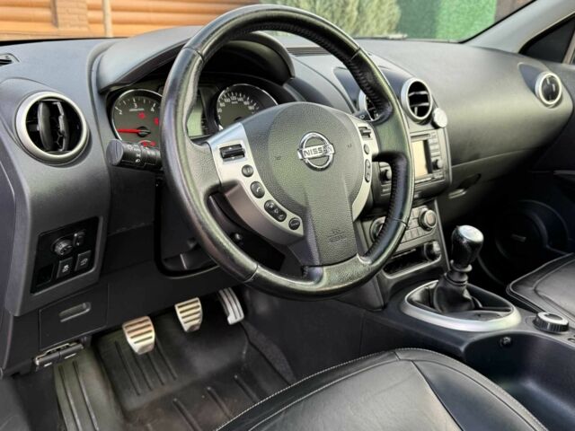 Ниссан Кашкай 2012 в Киеве на Automoto.ua Черный Ниссан Кашкай, объемом двигателя 1.6 л и пробегом 220 тыс. км за 11900 $, фото 12 на Automoto.ua