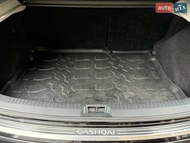 Черный Ниссан Кашкай, объемом двигателя 2 л и пробегом 171 тыс. км за 13300 $, фото 34 на Automoto.ua