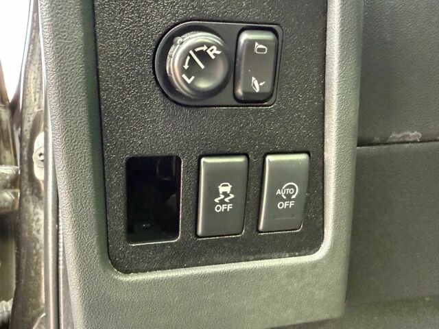 Ниссан Кашкай 2012 в Киеве на Automoto.ua Черный Ниссан Кашкай, объемом двигателя 1.6 л и пробегом 220 тыс. км за 11900 $, фото 13 на Automoto.ua