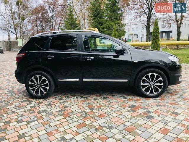 Черный Ниссан Кашкай, объемом двигателя 2 л и пробегом 184 тыс. км за 13600 $, фото 120 на Automoto.ua