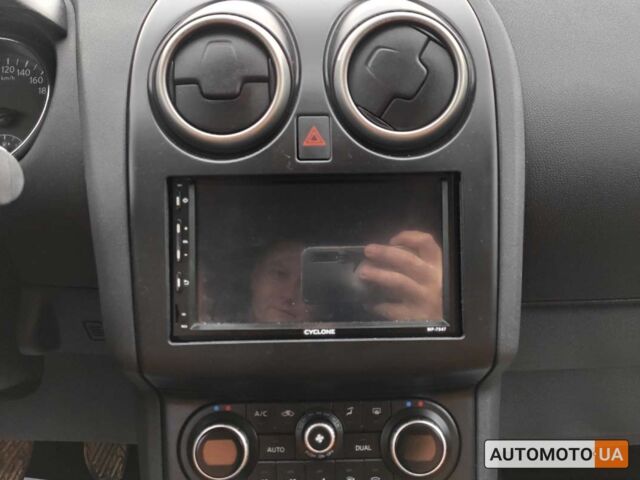 Черный Ниссан Кашкай, объемом двигателя 1.5 л и пробегом 145 тыс. км за 11499 $, фото 16 на Automoto.ua