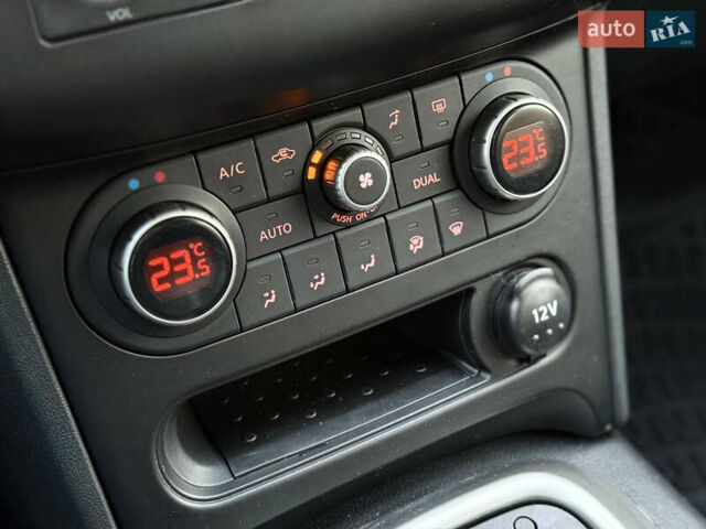 Ниссан Кашкай 2012 в Днепре (Днепропетровске) на Automoto.ua Черный Ниссан Кашкай, объемом двигателя 1.6 л и пробегом 211 тыс. км за 11500 $, фото 15 на Automoto.ua