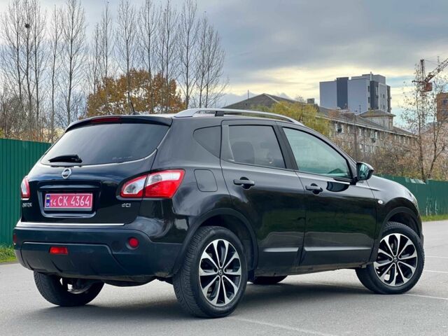 Черный Ниссан Кашкай, объемом двигателя 1.5 л и пробегом 213 тыс. км за 10900 $, фото 4 на Automoto.ua