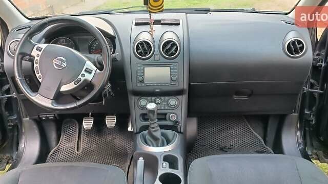 Черный Ниссан Кашкай, объемом двигателя 1.5 л и пробегом 275 тыс. км за 10800 $, фото 17 на Automoto.ua