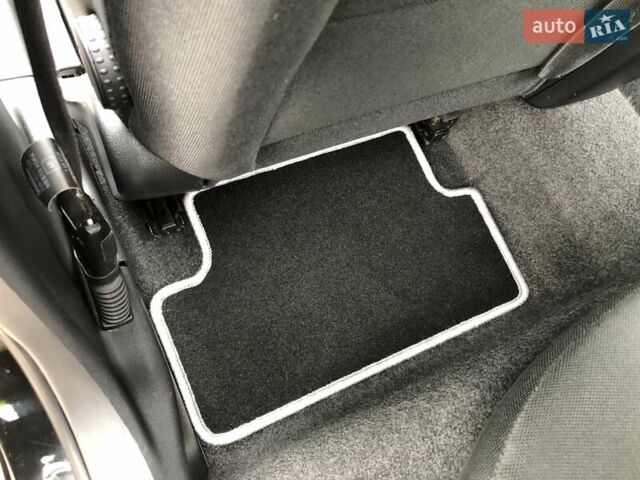 Черный Ниссан Кашкай, объемом двигателя 2 л и пробегом 184 тыс. км за 13600 $, фото 49 на Automoto.ua