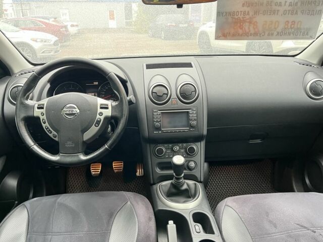 Черный Ниссан Кашкай, объемом двигателя 1.6 л и пробегом 230 тыс. км за 11000 $, фото 20 на Automoto.ua