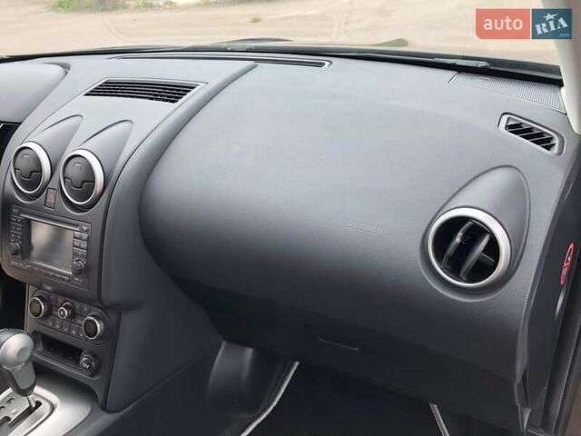 Черный Ниссан Кашкай, объемом двигателя 2 л и пробегом 184 тыс. км за 13600 $, фото 45 на Automoto.ua