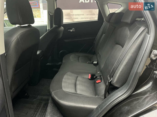 Черный Ниссан Кашкай, объемом двигателя 1.6 л и пробегом 219 тыс. км за 11350 $, фото 22 на Automoto.ua