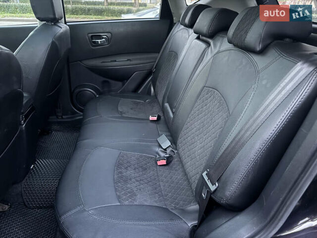 Черный Ниссан Кашкай, объемом двигателя 2 л и пробегом 229 тыс. км за 12999 $, фото 27 на Automoto.ua