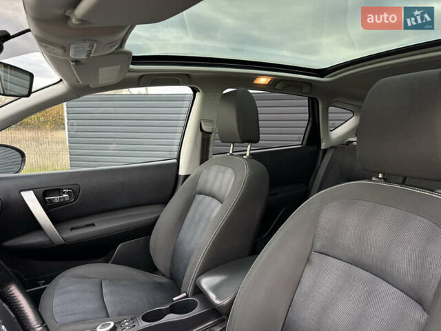 Черный Ниссан Кашкай, объемом двигателя 1.6 л и пробегом 189 тыс. км за 11550 $, фото 32 на Automoto.ua