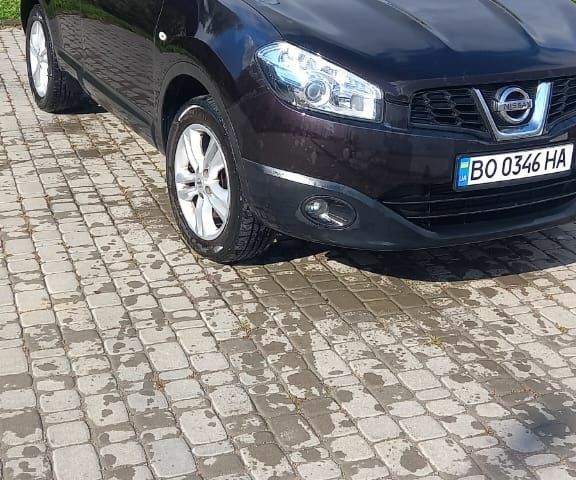 Чорний Ніссан Кашкай, об'ємом двигуна 1.5 л та пробігом 204 тис. км за 3450 $, фото 2 на Automoto.ua