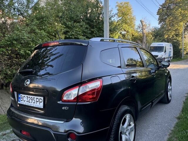 Черный Ниссан Кашкай, объемом двигателя 1.6 л и пробегом 295 тыс. км за 12200 $, фото 5 на Automoto.ua