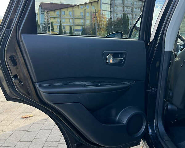 Чорний Ніссан Кашкай, об'ємом двигуна 2 л та пробігом 240 тис. км за 12900 $, фото 73 на Automoto.ua