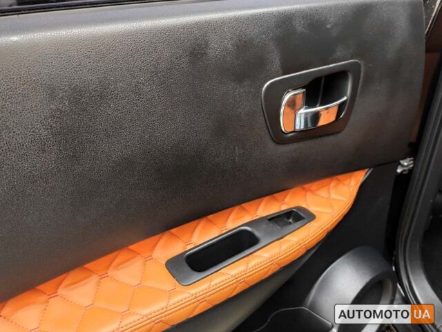 Черный Ниссан Кашкай, объемом двигателя 1.5 л и пробегом 145 тыс. км за 11499 $, фото 12 на Automoto.ua