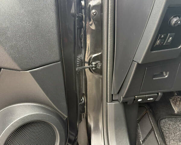 Чорний Ніссан Кашкай, об'ємом двигуна 1.6 л та пробігом 178 тис. км за 12200 $, фото 43 на Automoto.ua