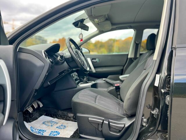 Черный Ниссан Кашкай, объемом двигателя 1.5 л и пробегом 213 тыс. км за 10900 $, фото 6 на Automoto.ua