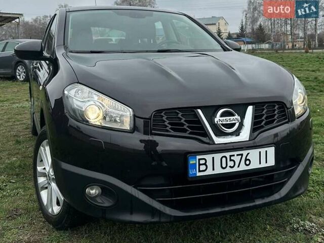 Черный Ниссан Кашкай, объемом двигателя 1.6 л и пробегом 114 тыс. км за 11999 $, фото 1 на Automoto.ua