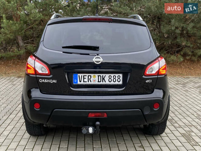 Черный Ниссан Кашкай, объемом двигателя 1.5 л и пробегом 208 тыс. км за 11700 $, фото 2 на Automoto.ua