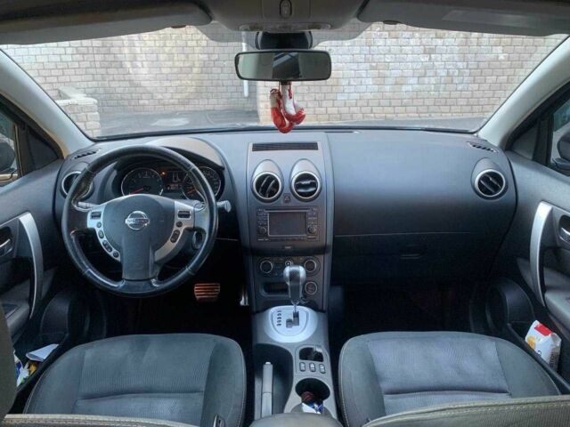 Черный Ниссан Кашкай, объемом двигателя 2 л и пробегом 185 тыс. км за 11000 $, фото 4 на Automoto.ua